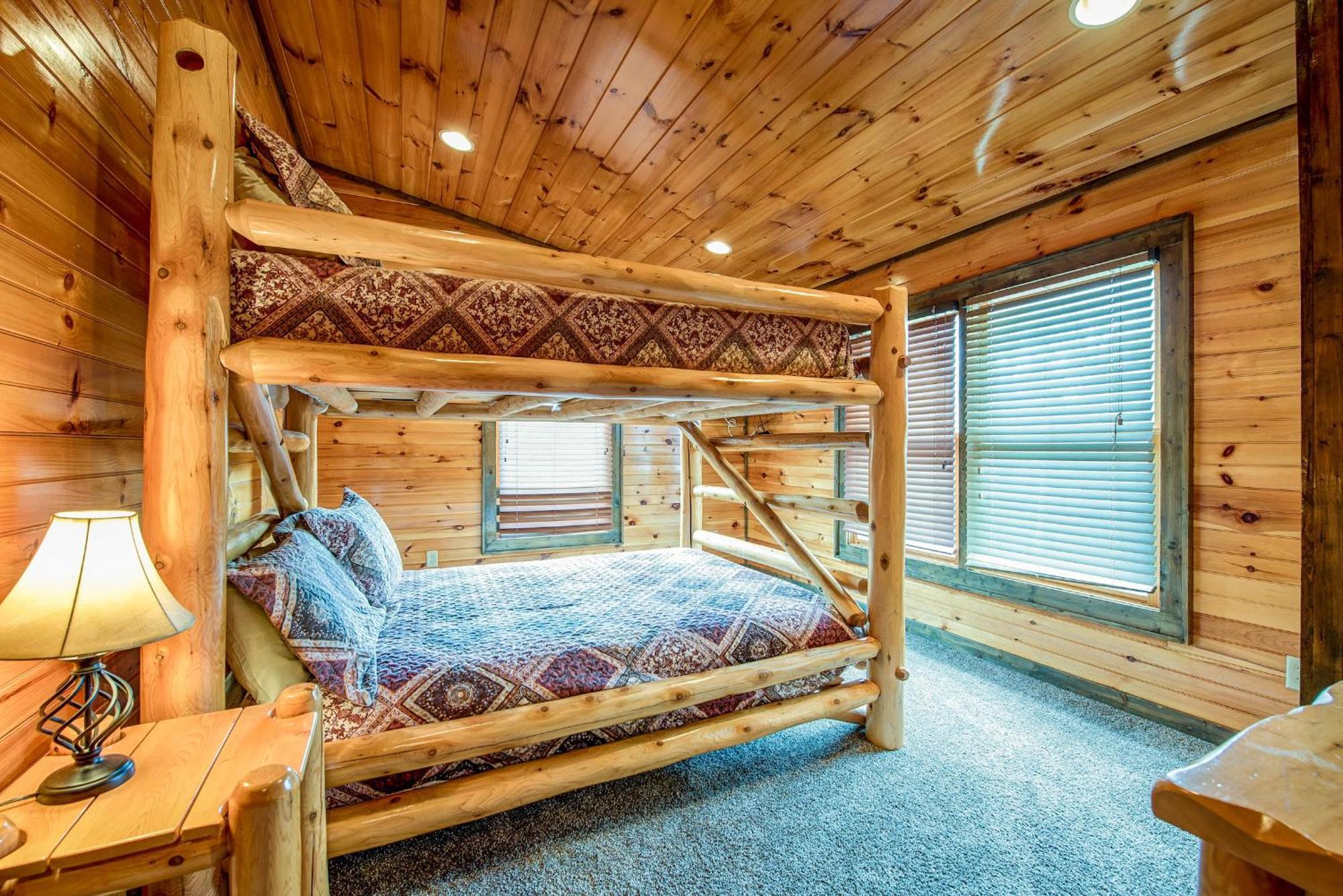 Standing Bear Lodge 개틀린버그 외부 사진